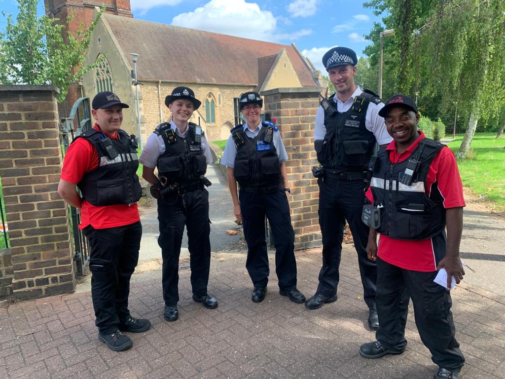 Great Joint patrols with @Royal_Greenwich teams today resulting in an arrest of a wanted person. #JointPatrolJointResults