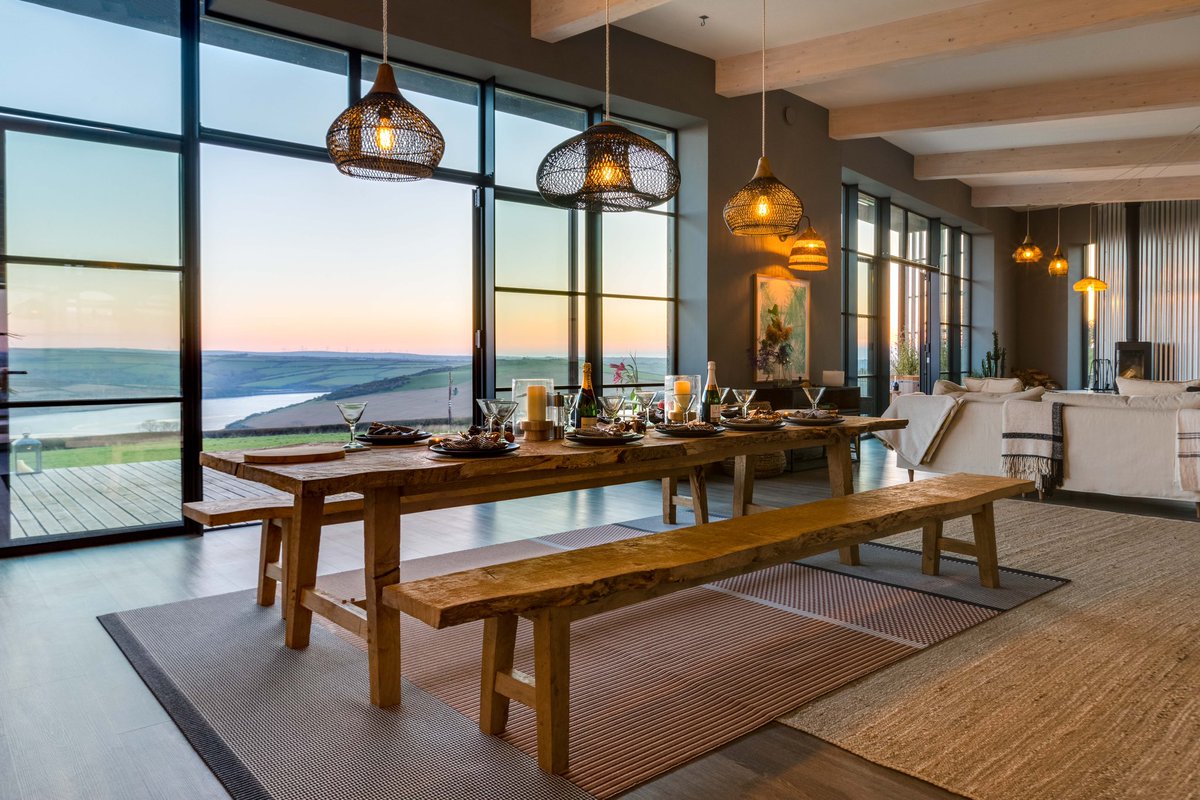 #forsale Waterhouse: an award-winning architectural masterpiece designed by <a href="/ARCO2Arch/">ARCO2 Architecture</a> overlooking the Camel Estuary, Cornwall. Set in 5.36 acres with excellent eco-credentials, this luxury 4-bed family home is designed with these sensational estuary views in mind. Get in touch!