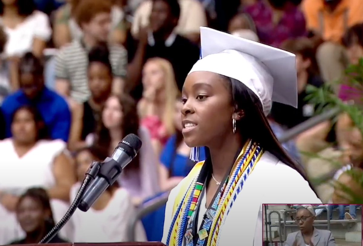 pcssdschools's tweet image. As we are set to begin the 23-24 school year, let's take a moment to look back and celebrate the Class of 2023!
JOE T. ROBINSON: youtu.be/CHTLvF_Grl0
MAUMELLE: youtu.be/-VeHcqod370
MILLS: youtu.be/VNyZ5IwHS-c
SYLVAN HILLS: youtu.be/w7eIpC1oTtU
#pcssdproud #serveall