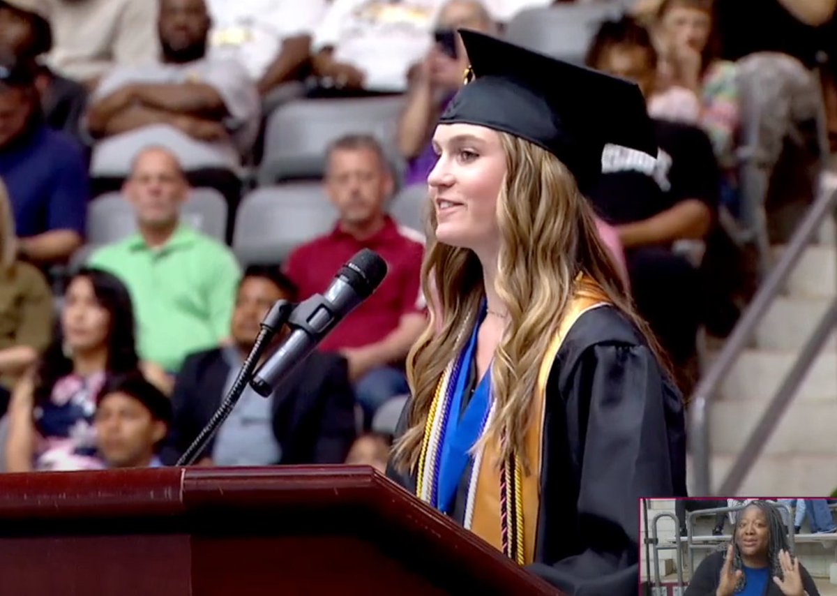 pcssdschools's tweet image. As we are set to begin the 23-24 school year, let's take a moment to look back and celebrate the Class of 2023!
JOE T. ROBINSON: youtu.be/CHTLvF_Grl0
MAUMELLE: youtu.be/-VeHcqod370
MILLS: youtu.be/VNyZ5IwHS-c
SYLVAN HILLS: youtu.be/w7eIpC1oTtU
#pcssdproud #serveall