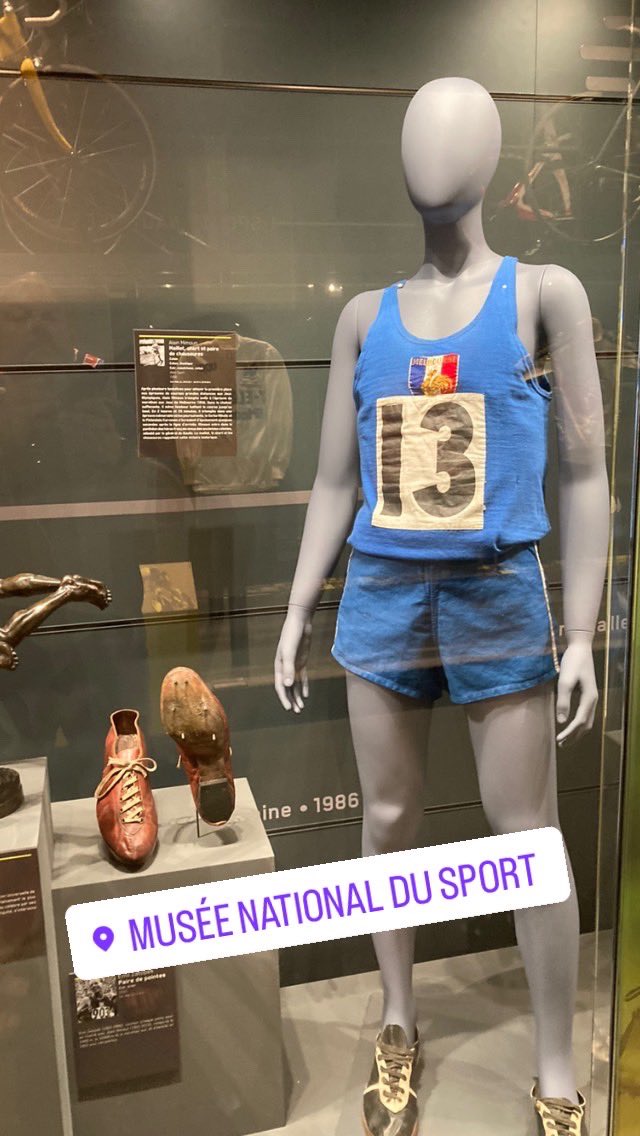 #museenationaldusport merci monsieur <a href="/vincentduluc/">vincent duluc</a> pour ce bon moment …. De beaux champions mis à l’honneur … notamment #mimmoun mais aussi <a href="/FloraGuei/">guei flora</a> …..