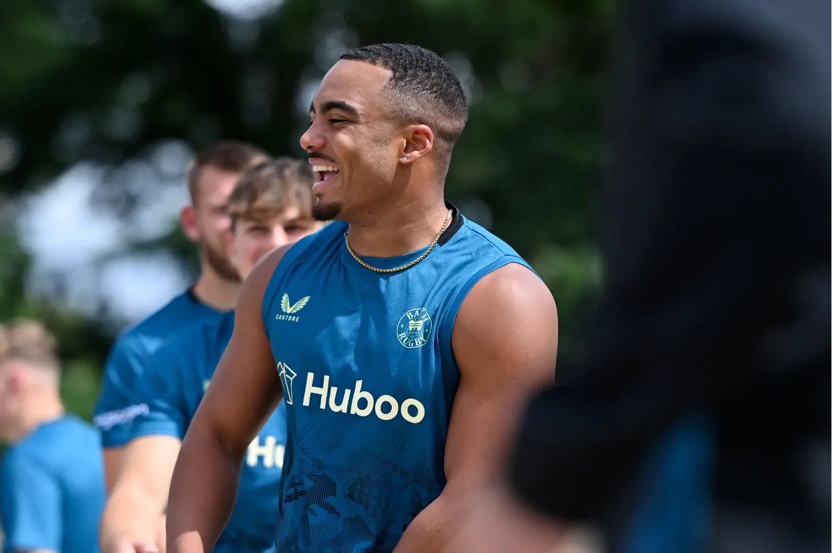 BathRugby's tweet image. How good to have Lee Blackett on board 💙🖤🤍

The lads certainly seem to be enjoying their sessions with him 😄😂