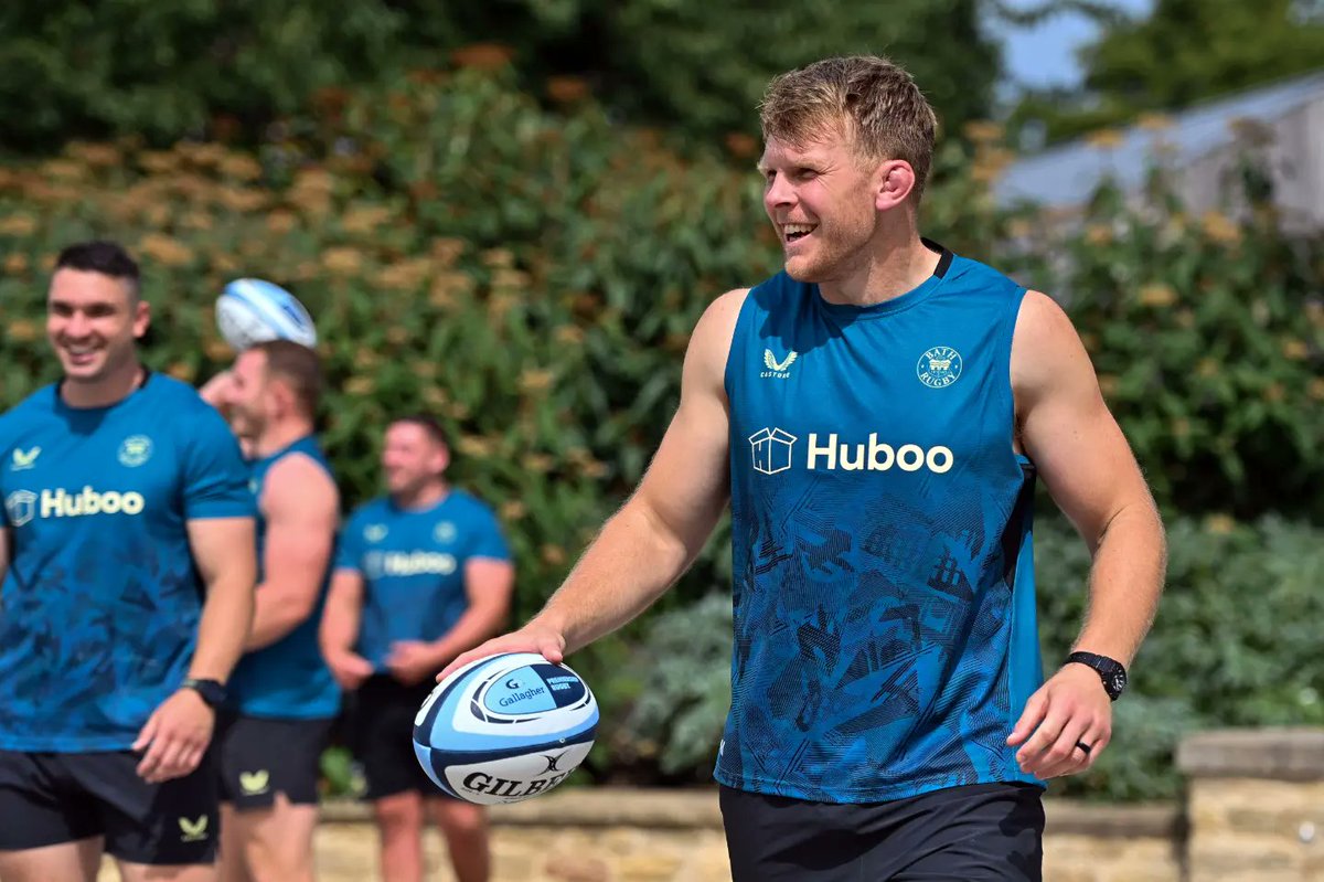 BathRugby's tweet image. How good to have Lee Blackett on board 💙🖤🤍

The lads certainly seem to be enjoying their sessions with him 😄😂