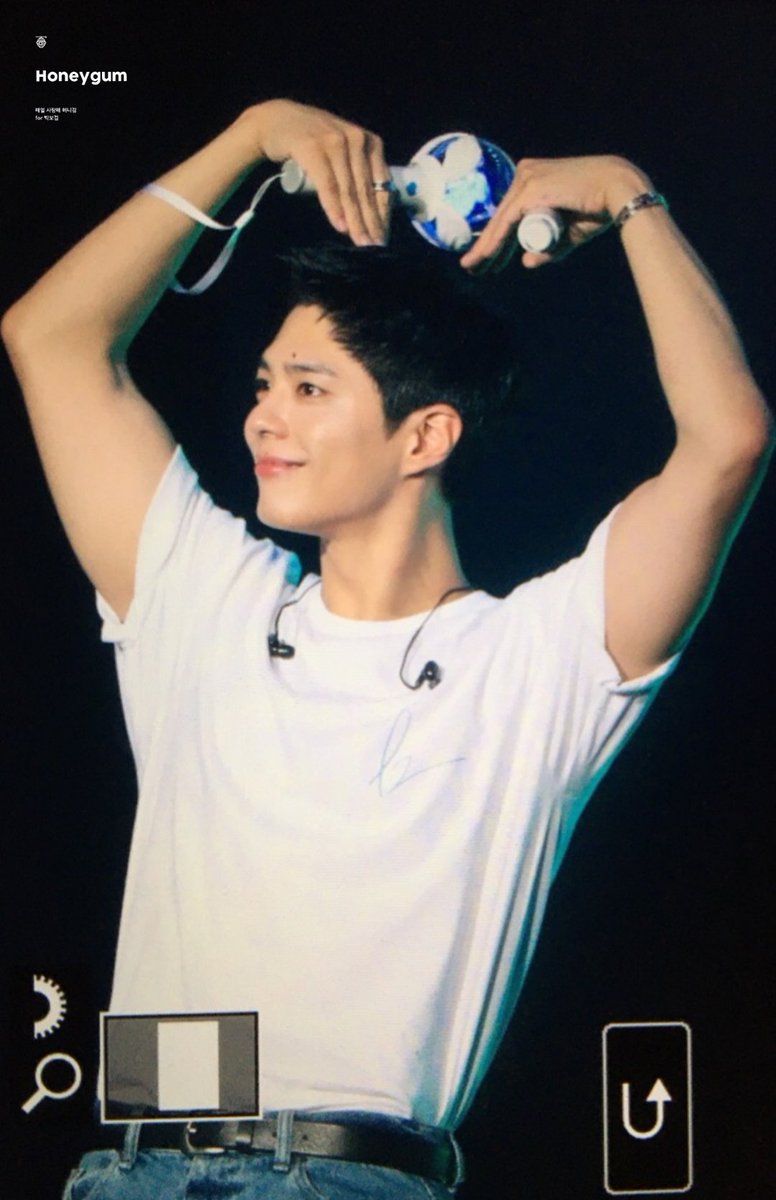 Honeygum0616's tweet photo. 230811 칸타빌레

@BOGUMMY 🫶

#박보검 #ParkBoGum https://t.co/Mz7WFeb6OA