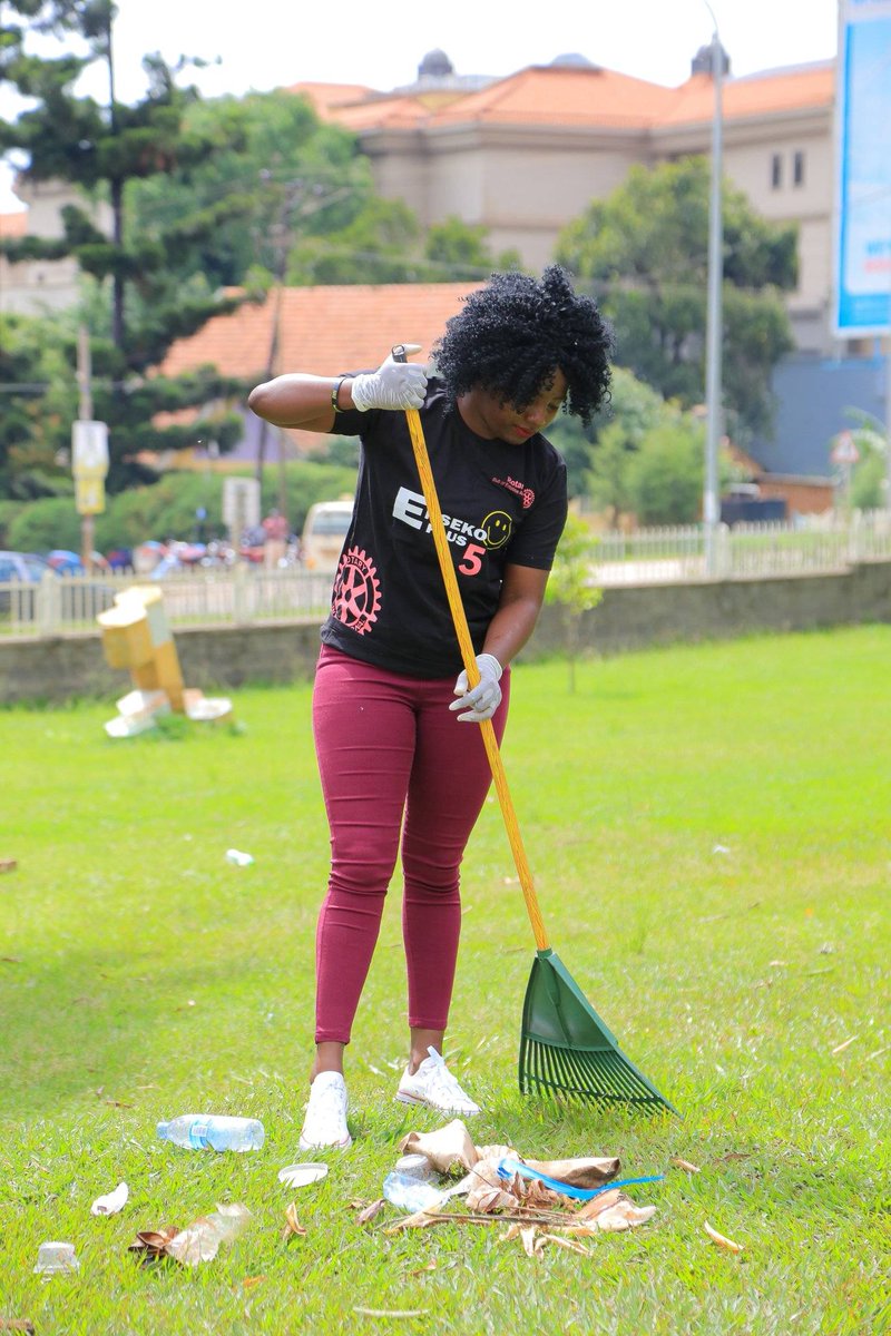 ROTARACT CLUB OF ENTEBBE AIRPORT-THE PILOTS ✈✈ tweet media