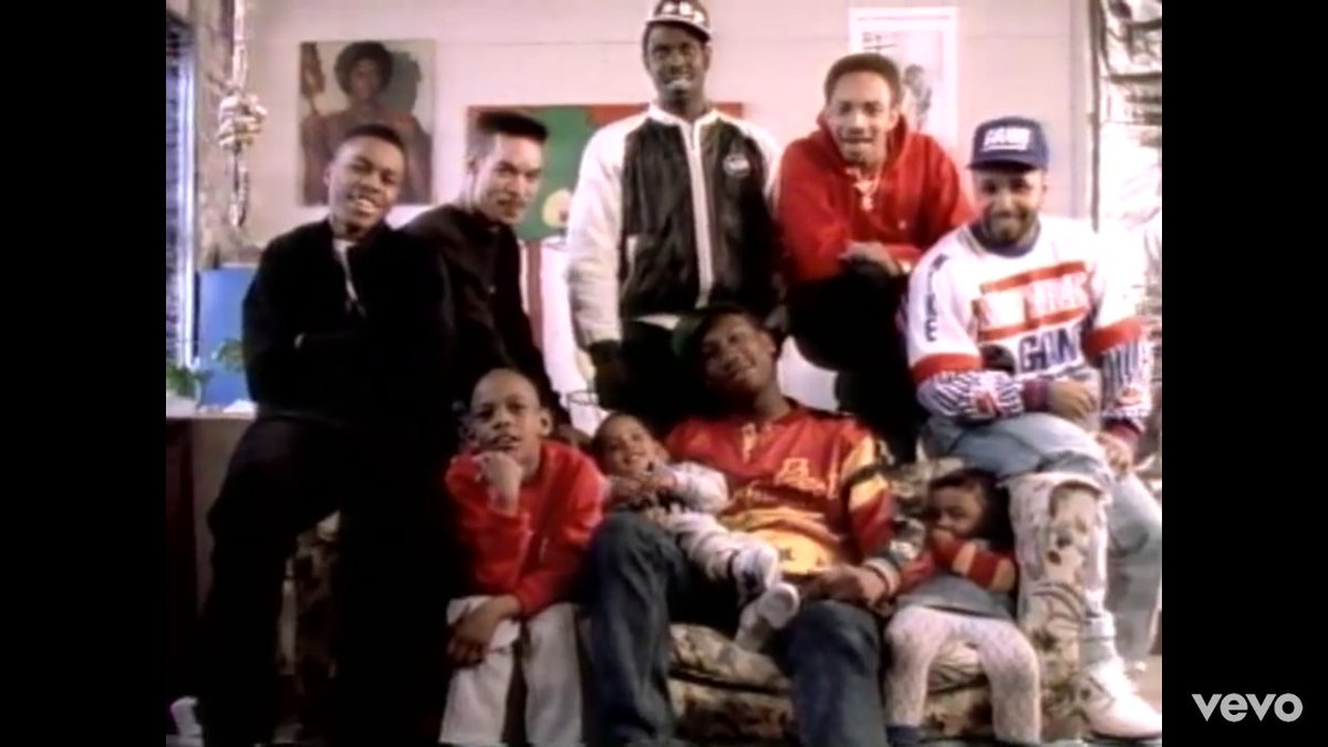 ChampagneCost tweet media