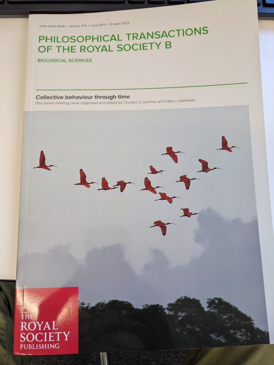Anyone at #Behaviour2023 want a copy of our @RSocPublishing #PhilTrans special issue? 

Includes our #OpenAccess review: 'A multi-scale review of the dynamics of collective behaviour: from rapid responses to ontogeny and evolution'
royalsocietypublishing.org/doi/10.1098/rs…
#Collectivebehaviour