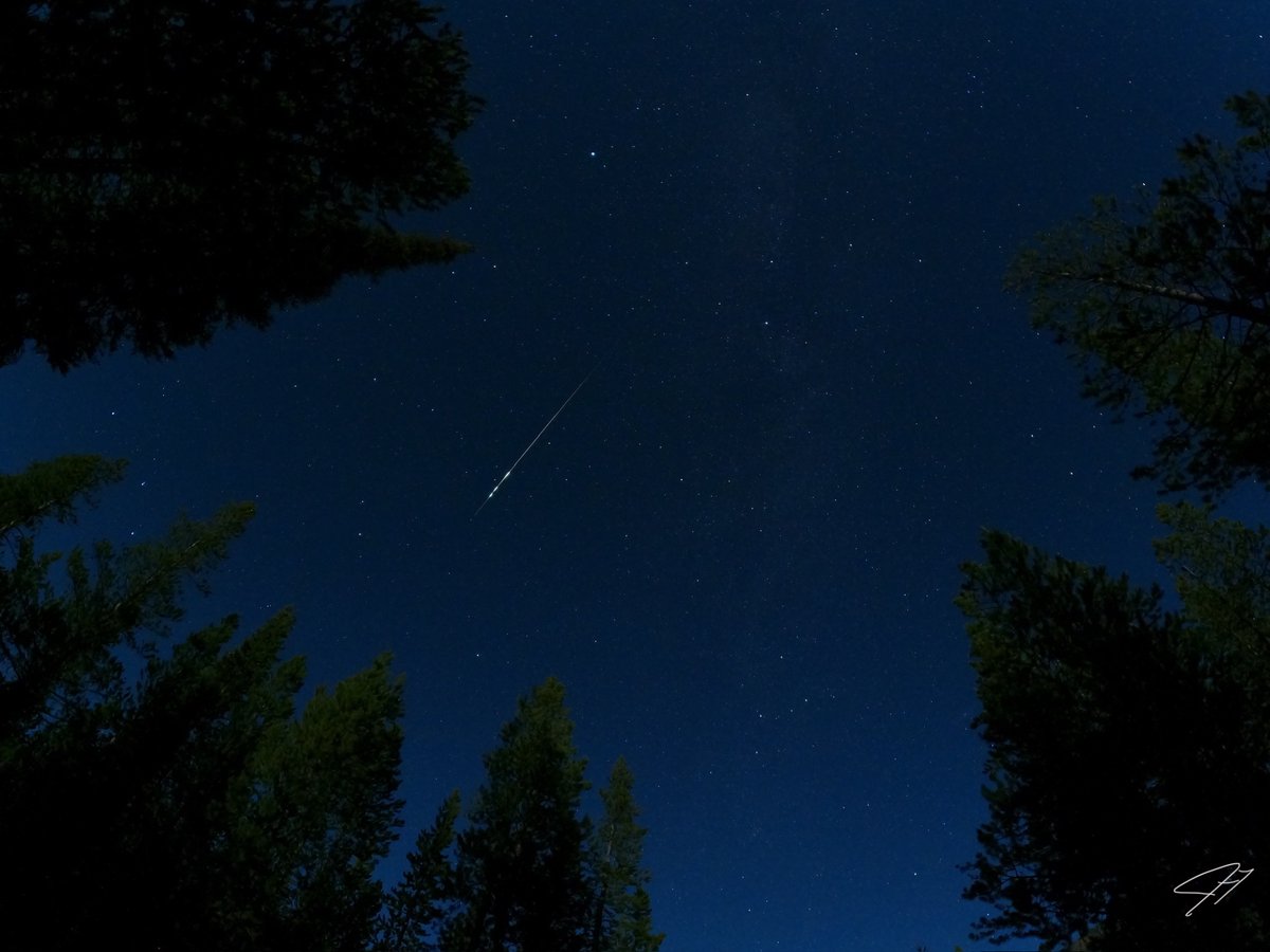 #startrails #shootingstar from 
#galenalodge #idahoexplored #GoPro