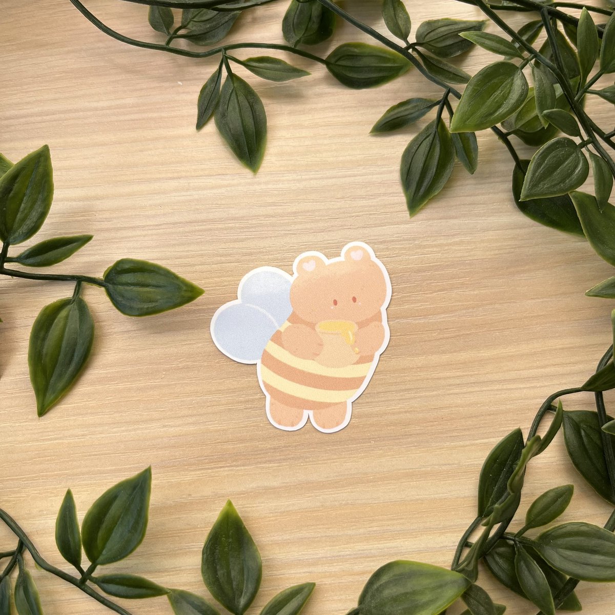 PalsForest's tweet photo. Some of the new things coming to the shop reopening today 12pm EST!!! Shop https://t.co/rzs4Kuh4fd for all ur cute goodies 🤭💕 https://t.co/YW7s8qP1xp