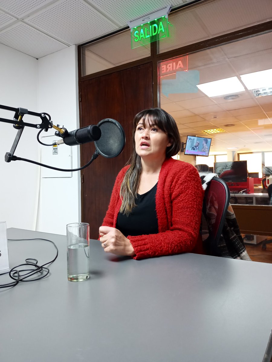 rionegroradio's tweet photo. 🔴#Ahora en #YaEsTiempo
El @IupaInst se prepara para la "Expo Patagonia Universidad". Para compartir los detalles del evento, visita el estudio de #RNRADIO la coordinadora Patricia Sotomayor.
Escuchala en vivo 👇
https://t.co/dMNe8aJr4O https://t.co/Y9QMiaaFyC