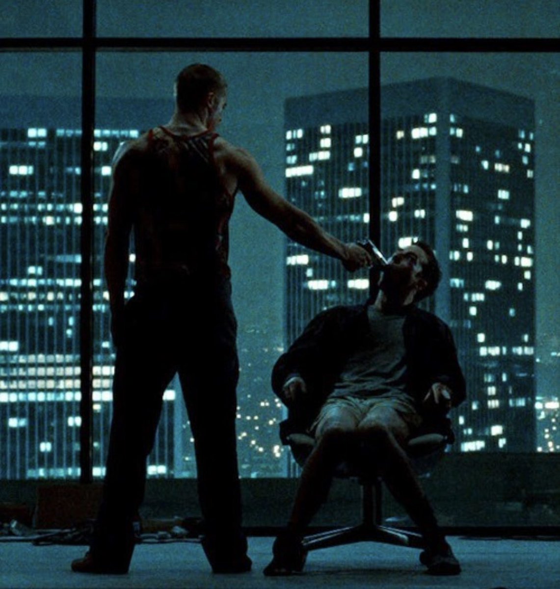 TylerDoingLife's tweet photo. Four films that depict your taste in films

• Fight Club (David Fincher, 1999)
• Inception (Christopher Nolan, 2010)
• Blade Runner 2049 (Denis Villenueve, 2017)
• Lucky Number Slevin (Paul McGuigan, 2006) https://t.co/N0UxFIcOyu