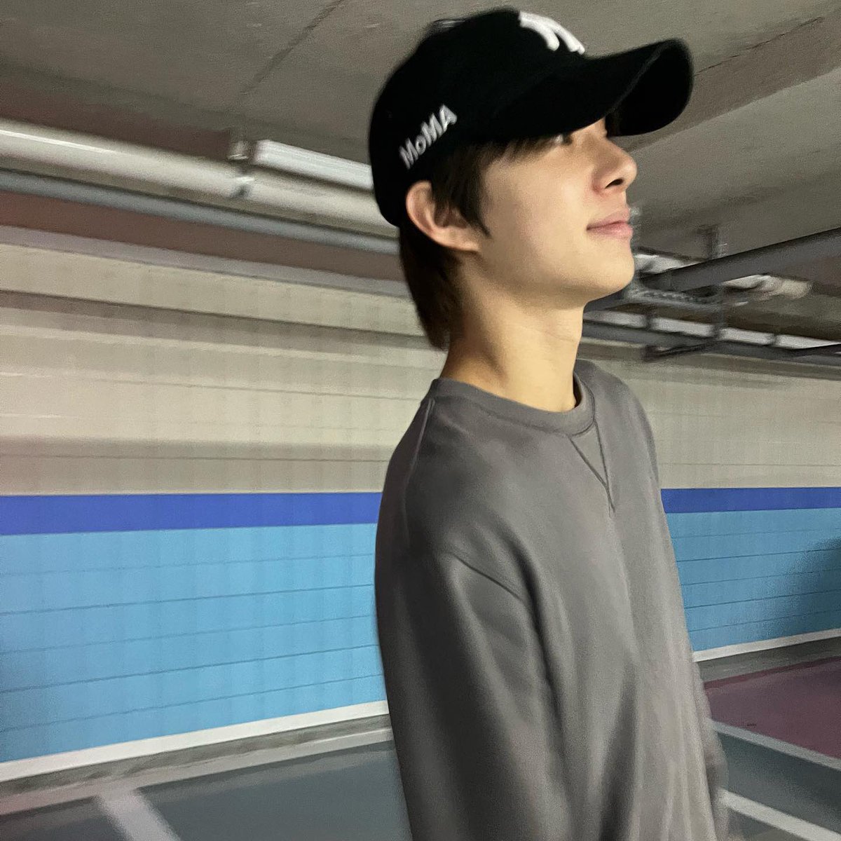 jw_first_'s tweet photo. 이 사진 두장으로 지금 나 마음이 너덜거려 https://t.co/PqsqEvkmq6