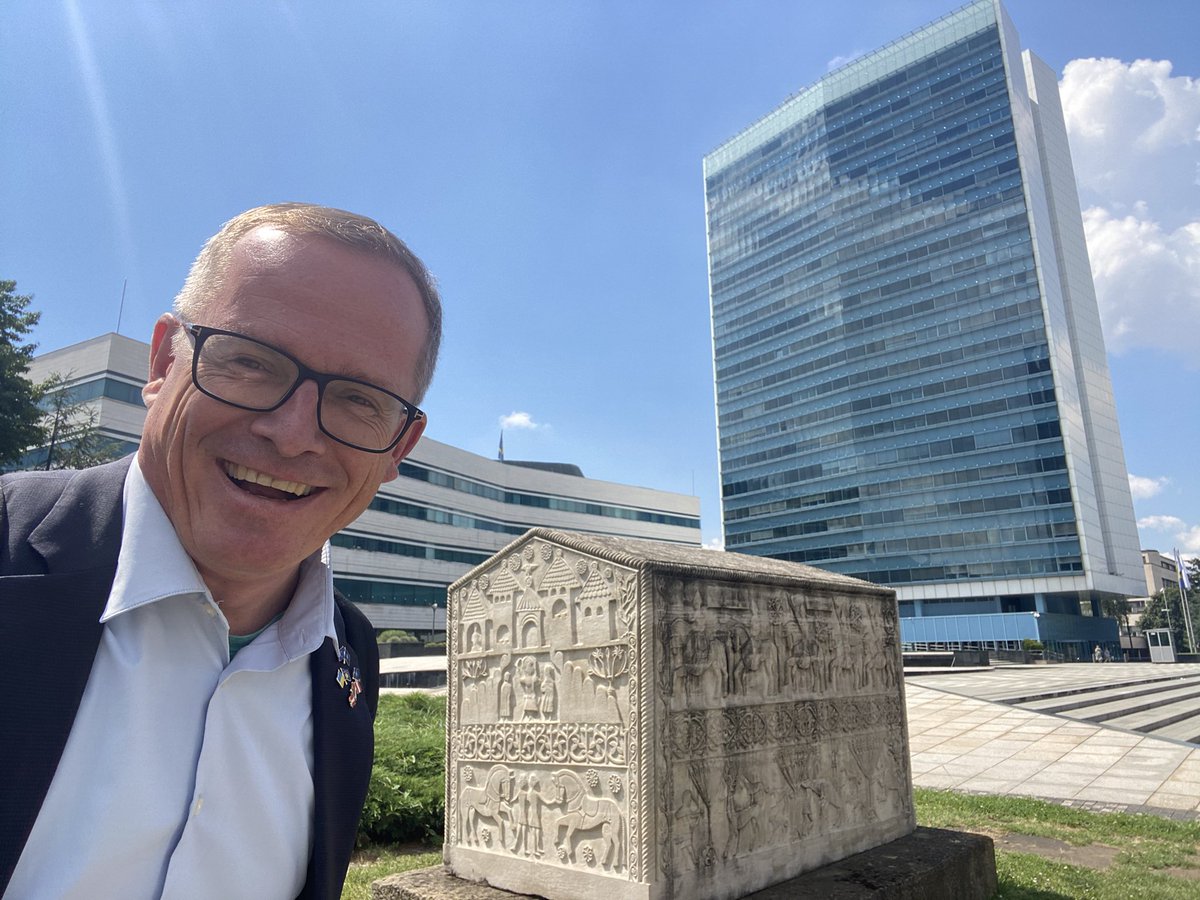 GunterFehlinger's tweet photo. Bosnia 🇧🇦 is strong 💪 2023 and much, much better than Austria 🇦🇹 
1. Bosnia 🇧🇦 wants to join NATO 
2. Bosnia 🇧🇦 has flat tax 10% 
3. Bosnia 🇧🇦 supports Ukraine 🇺🇦 
4. Bosnia 🇧🇦 is ready for EU 2029 
5. Bosnia 🇧🇦 is tourism magnet 🧲 
6. much more sunny 🌞 
I love ❤️ Bosnia 🇧🇦 https://t.co/VGP4Ow562m