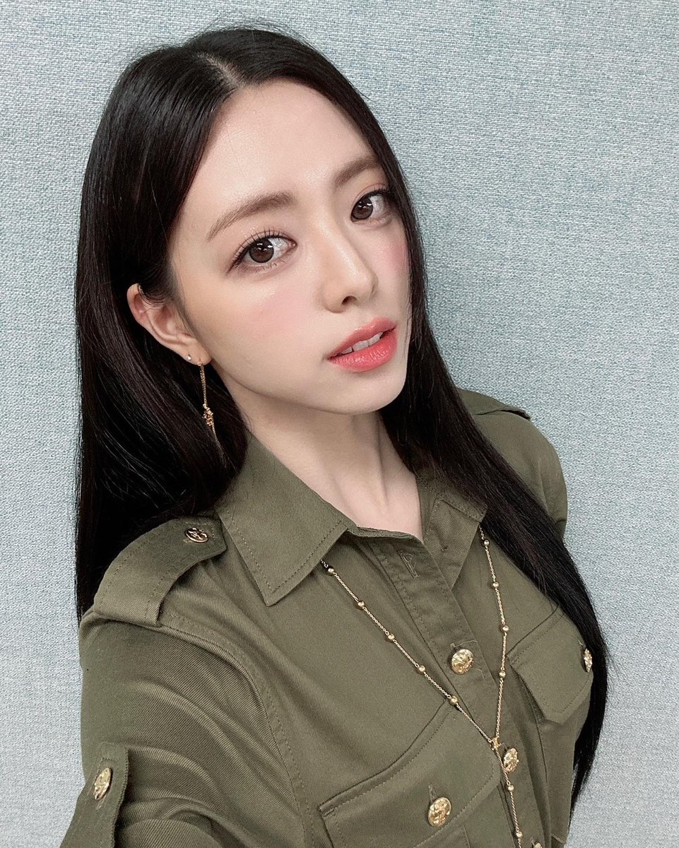 yuna pics tweet media