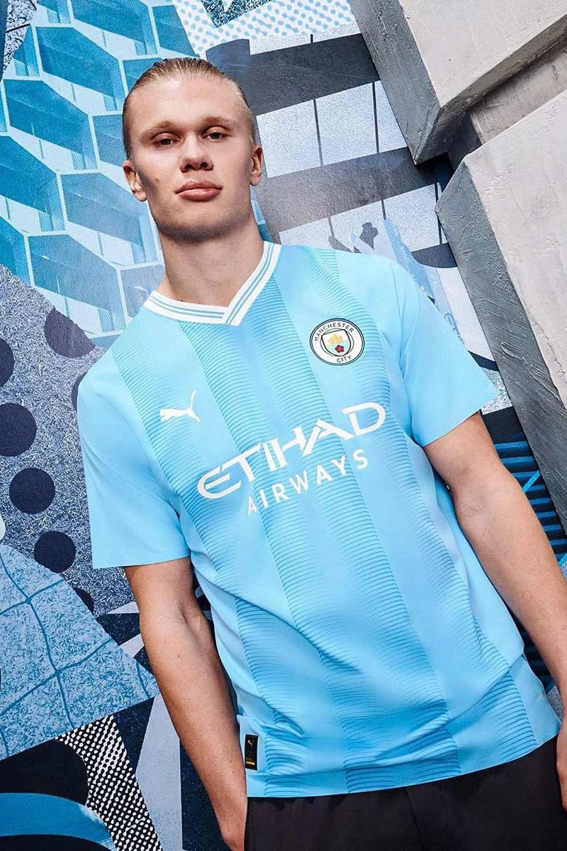 mysteryfootball tweet picture