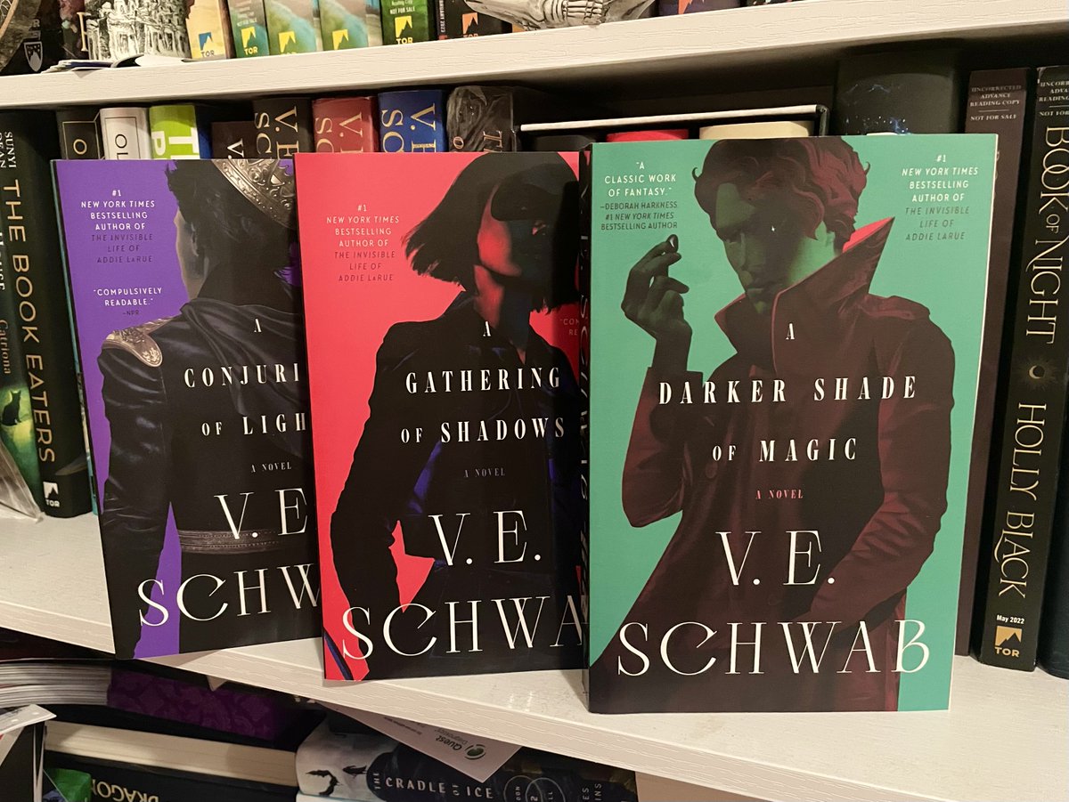 Who's ready for a #sweepstakes?! Today, we're giving YOU the stunning new repackagings of <a href="/veschwab/">Victoria/V.E. Schwab</a>'s Shades of Magic series! To enter, follow us, then like and retweet this post. Best of luck, y'all! ✨

#MagicTrilogySweeps