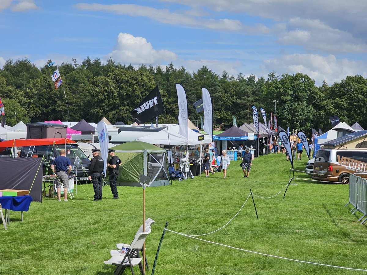 #ProjectServator officers have been out and about today at @vwfestival taking place at @HarewoodHouse. We’ve certainly lucked out with the weather and it’s been great engaging with everyone out enjoying the bugs! #TogetherWeveGotItCovered