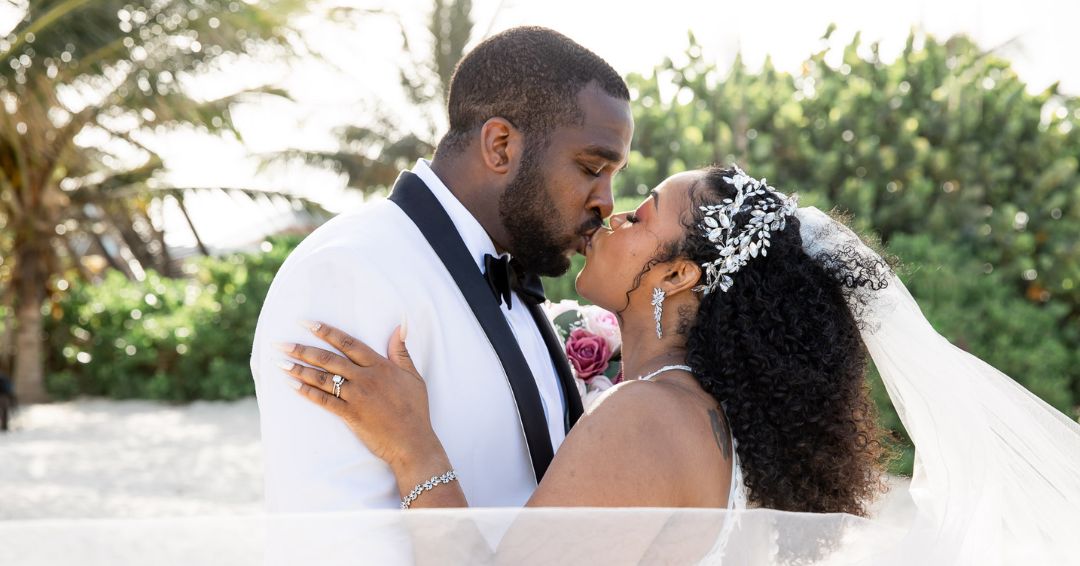 DestinationWeddings tweet media