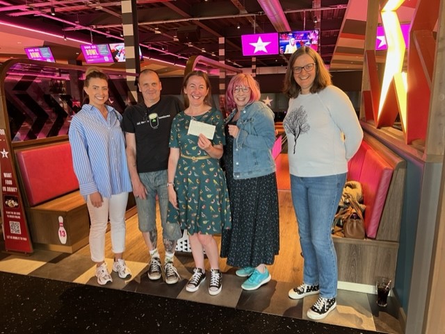 Big thanks to Nicola for volunteering with <a href="/YorkHeadway/">York Headway Group</a> at a recent summer bowling event! Looks like you had a great time! 
Special shoutout for representing UKCM so brilliantly 🎳💫

#VolunteerAppreciation #HeadwayHero