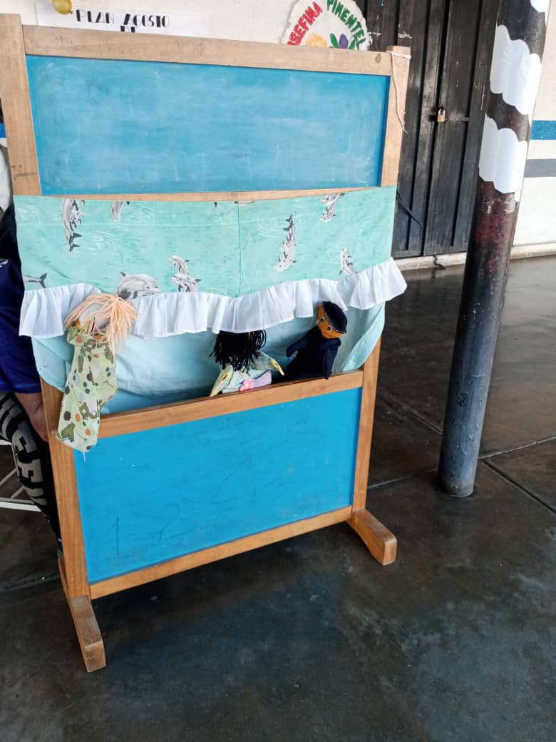 UEJP76's tweet photo. #11agos Día Cultural en el Plan Agosto de Escuelas Abiertas en la Esc Josefina Pimentel de Monay del CDCE La Paz Municipio Pampán #Trujillo @_LaAvanzadora @PtmsTrujillo
@gtorodelara 
@MPPEDUCACION @DIFD_Trujillo @ViceIP  @cdcetrujillo @Twitera74 @DGCPatrimonioy2 #LaPazEsClave https://t.co/KTbhG7nKzI