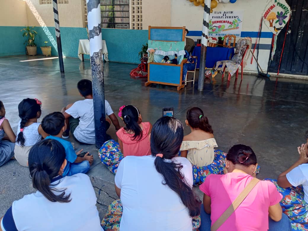 #11agos Día Cultural en el Plan Agosto de Escuelas Abiertas en la Esc Josefina Pimentel de Monay del CDCE La Paz Municipio Pampán #Trujillo <a href="/_LaAvanzadora/">Yelitze Santaella</a> <a href="/PtmsTrujillo/">PTMS TRUJILLO</a>
<a href="/gtorodelara/">Gisela Toro Hernández</a> 
@MPPEDUCACION <a href="/DIFD_Trujillo/">División de Investigación y Formación Doc.Trujillo</a> <a href="/ViceIP/">VEIP</a>  @cdcetrujillo <a href="/Twitera74/">⚢♈𝓒. 𝓡♈⚢</a> <a href="/DGCPatrimonioy2/">DGCULTURA_MPPE</a> #LaPazEsClave