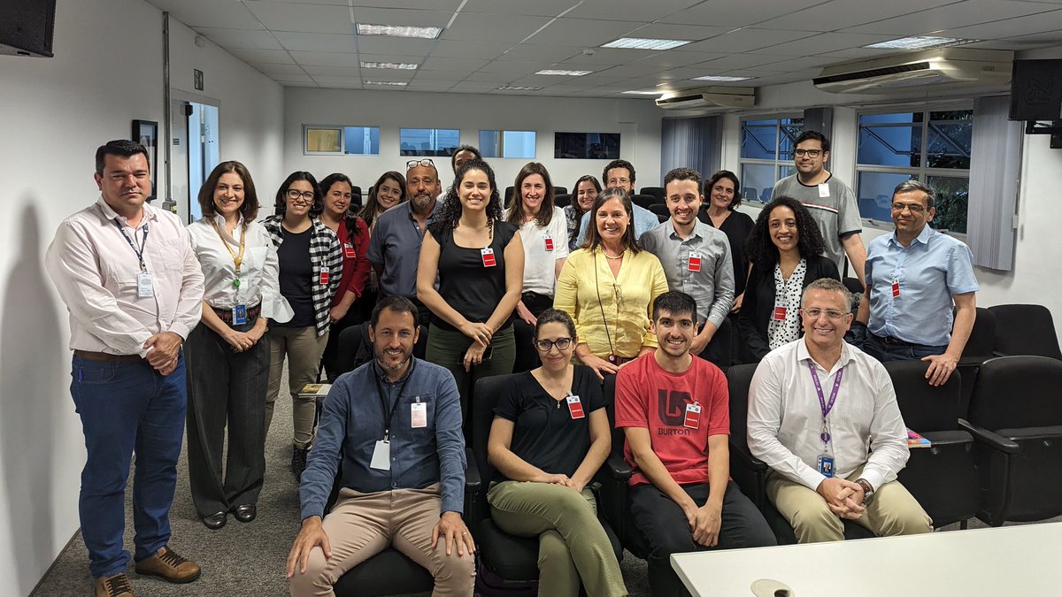 onuhabitatarg's tweet photo. En São Paulo, Brasil, la delegación técnica de @ONUHABITATBR, @onuhabitatarg, @COPADEneuquen y @CFI_Argentina se reunieron con las autoridades de @svmasp, #CETESB-SP y #SEPEP/PMSP y conocieron el trabajo de la iniciativa #VivaOVerdeSP 🇧🇷🇺🇳🇦🇷 https://t.co/8UaOtjK8iB