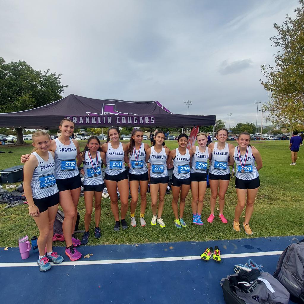 antboy4040's tweet photo. Congratulations to our Varsity Girls 1st Place finish today at the Pebble Hills Invitational. @Fchavezeptimes @TXFHSCougars @EPRunning @EPISDathletics https://t.co/fR0MC02Auz