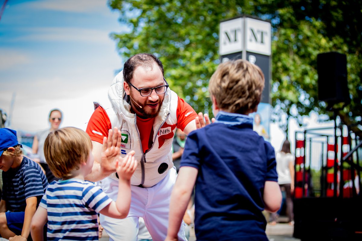 ⭐️CASTING CALL OUT⭐️ We're looking for two brilliant performers to play the roles of Alph and Gammo in our upcoming tour of The Star Seekers. Deadline for applications is 30th Aug. Workshop audition on 9th Sep. More info here: bit.ly/45qaeP8