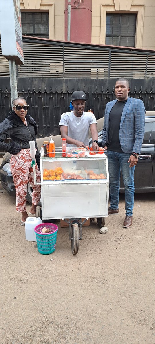 Ukiwa CBD, pitia msee wetu wa Mayai <a href="/Gesonso1/">Masao</a> hapo National Archives, upate mayai moto, Kijana Mchapa Kazi huyu.

Let's support one another.