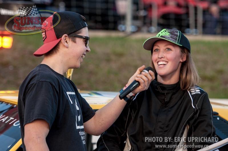 Samantha Shaw tweet media