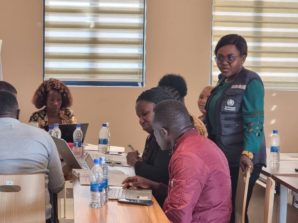 In #Malawi, <a href="/WHOAFRO/">WHO African Region</a> supported in training 35 public health specialists from Human, Animal and Environmental health sectors on Epidemic Intelligence from Open Sources (EIOS) 

This is a critical in boosting surveillance system for early detection of public health threats.