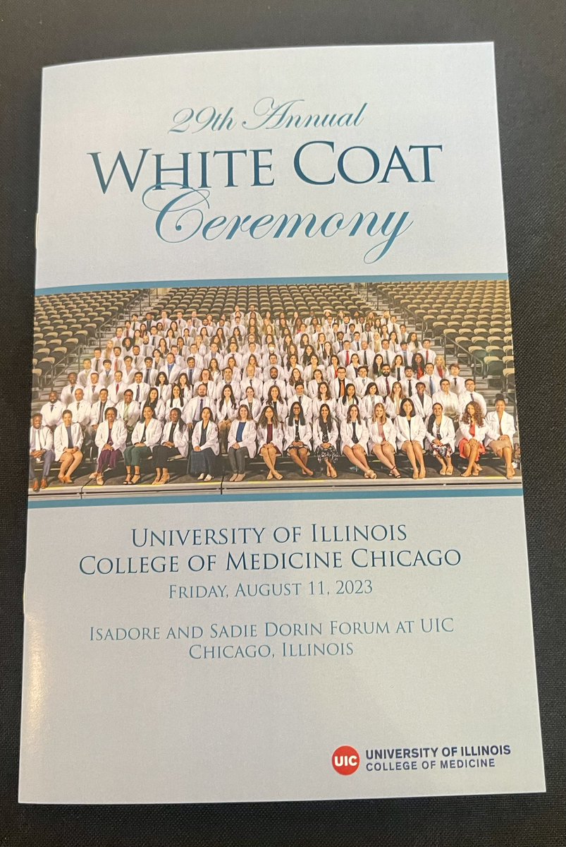 memoona_hasnain's tweet photo. Beautiful start of the learning journey of the @uiccom Class of 2027 #WhiteCoatCeremony  @GoldFdtn #compassion #empathy #humanism #makinghealthcarehuman ♥️ @thisisUIC https://t.co/iNyRDERWfe