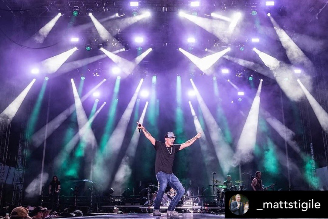 TheRobeWay's tweet photo. A #FestivalFriday at Rock the South where festival LD &amp; lighting crew chief Matt Stigile worked with Claude Thomas, Spencer Burks &amp; Belle Hendrix along with the production team at 46 Entertainment &amp; a rig using @Robelighting #ESPRITE &amp; #iSpiider supplied by Backstage Productions. https://t.co/RfGzsGMlbp