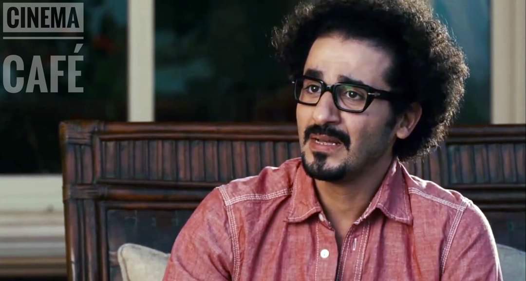 واحد زيي مشروبه المفضل الشاي بلبن ..
يعني عمري مأذيك !