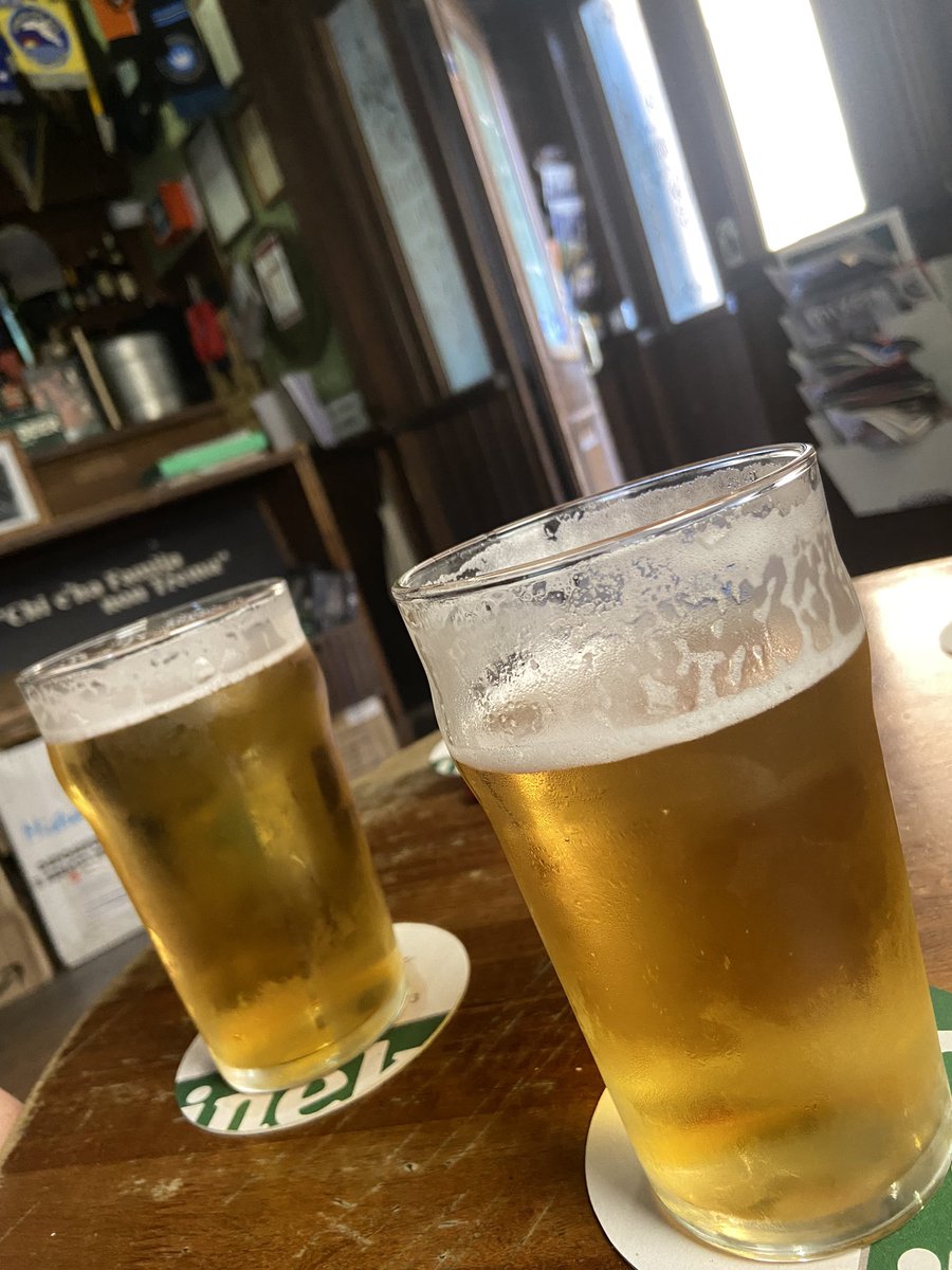 ETheodorovicz's tweet photo. Shamrock pub Roma #beer #cerveja #chopp  #pub 🍺 https://t.co/N7zubvRXfN
