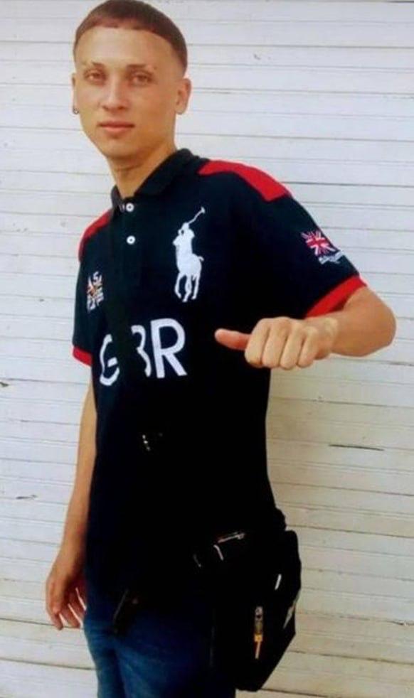 Si conocen un familiar avisar. Luis Felipe Amaya CI. 30.381.826 sé encuentra en la morgue de la Ciudad de Trujillo en Peru. Falleció en un accidente de tránsito. Tiene sus familiares en el Edo Zulia. (compartir en los grupos)