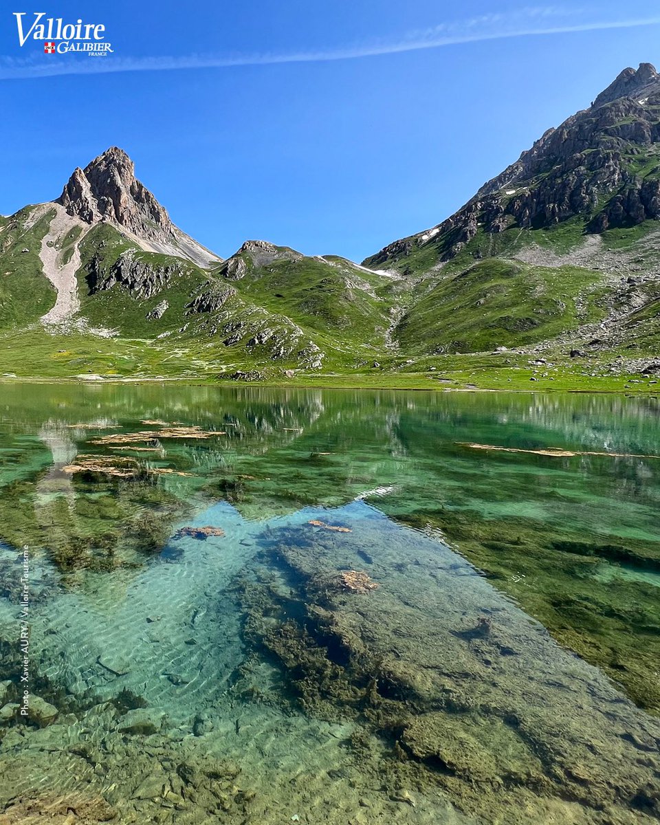 valloire's tweet image. Les eaux rafraichissantes 💦 les couleurs fascinantes 💚 du 𝗹𝗮𝗰 𝗱𝗲𝘀 𝗖𝗲𝗿𝗰𝗲𝘀  🤩

#Valloire ⛰✨ #Galibier
#picofthemoment #lac #lake