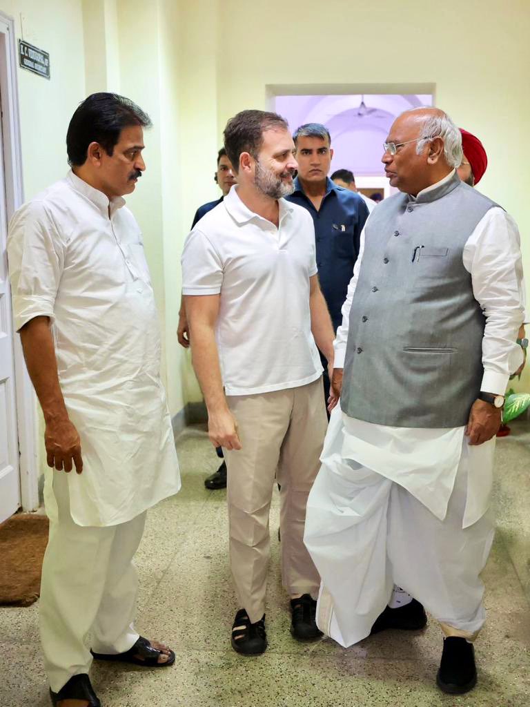 Supriya23bh's tweet image. … अब कांग्रेस में “appointments” की बारी … 

#CWC #OrganisationalChanges