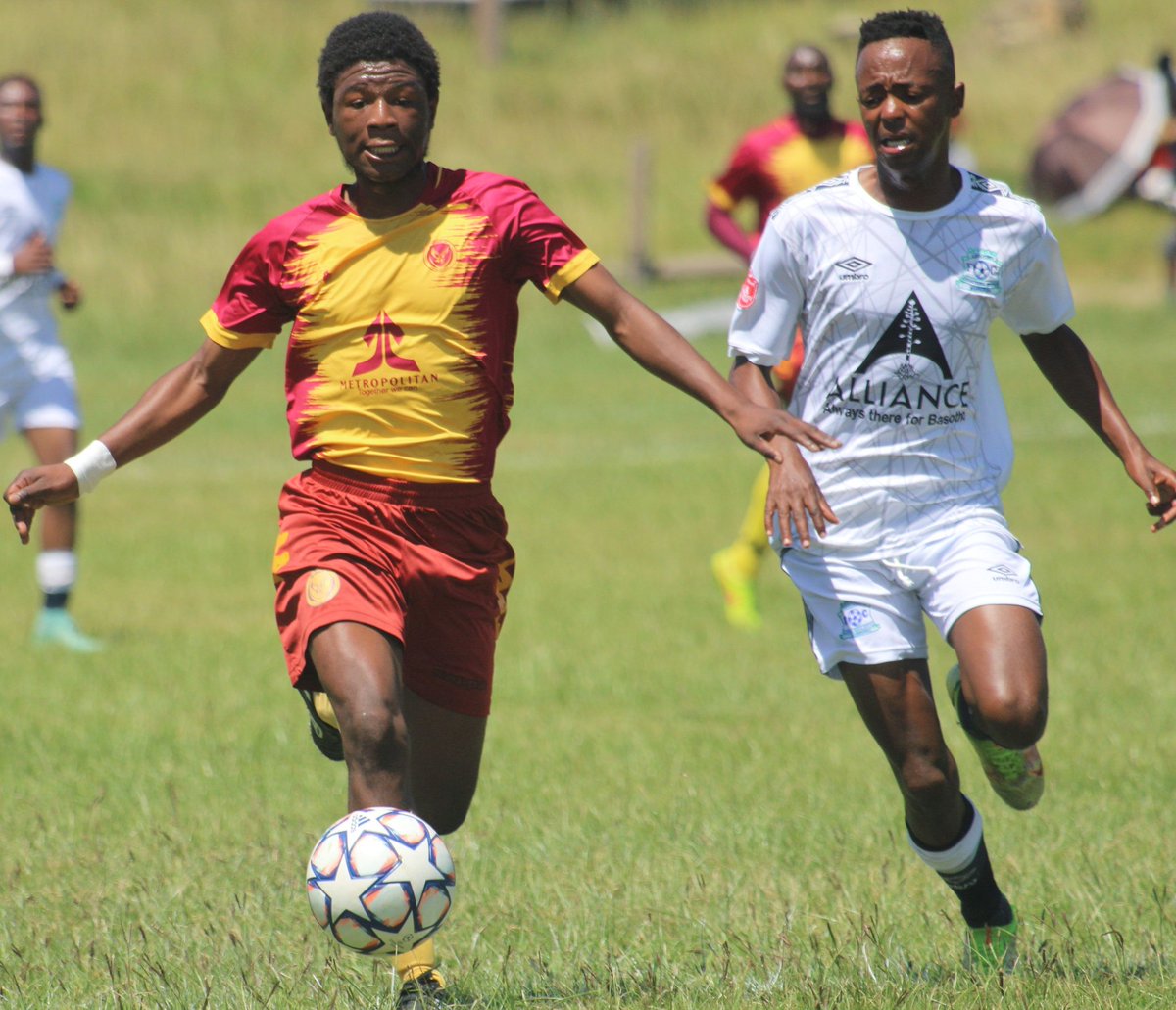 LesFootballNews's tweet photo. ACE Maseru FC interested in services of Liphakoe midfielder Mxolisi Mothae.  Both parties have began negotiations https://t.co/auUJralMMR
