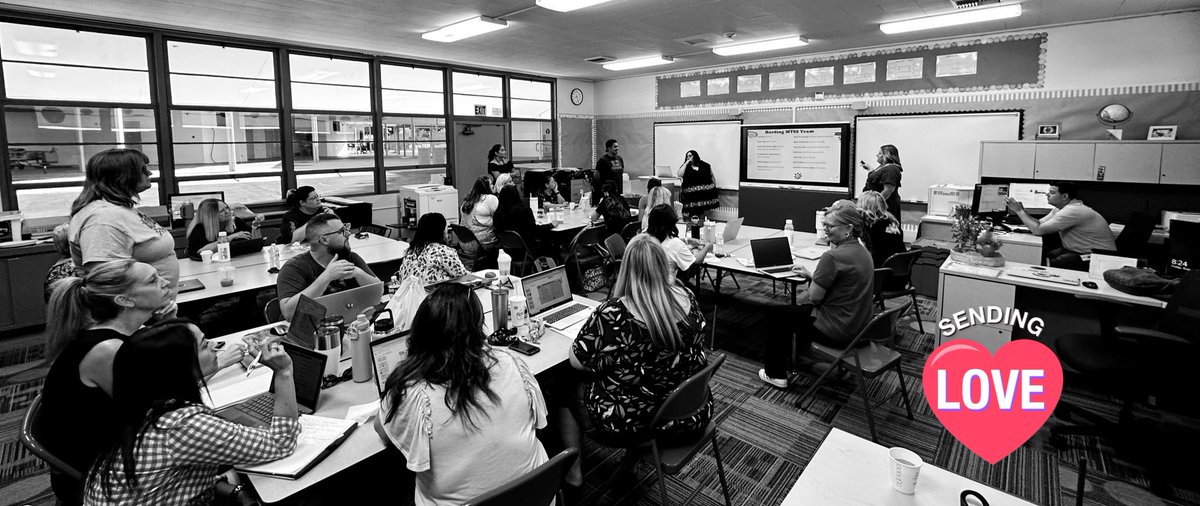 Harding_Elem's tweet photo. Harding University Day 3: MTSS & Data. Lead by our fearless Leaders: VP Susan Lopes & BIS Sandra Poh. #HardingRocks❤️ #TeamBCSD https://t.co/uT6rwJg3Cr