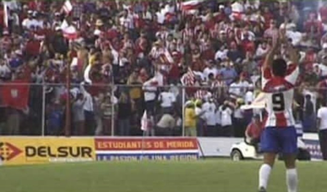 Todos en Mérida queríamos ser <a href="/RuberthMoran/">RUBERTH MORAN</a>: FELIZ CUMPLEAÑOS GOLEADOR DE AMÉRICA 🎊🎂🇦🇹⚽ QUE SEAS MUY FELIZ.

Nació hincha, soñó debutar en <a href="/EstudiantesMEFC/">Estudiantes de Mérida FC</a>, fue goleador máximo en Libertadores 🔴⚪, y una de las máximas figuras de la selección en su historia. 
I D O L O.