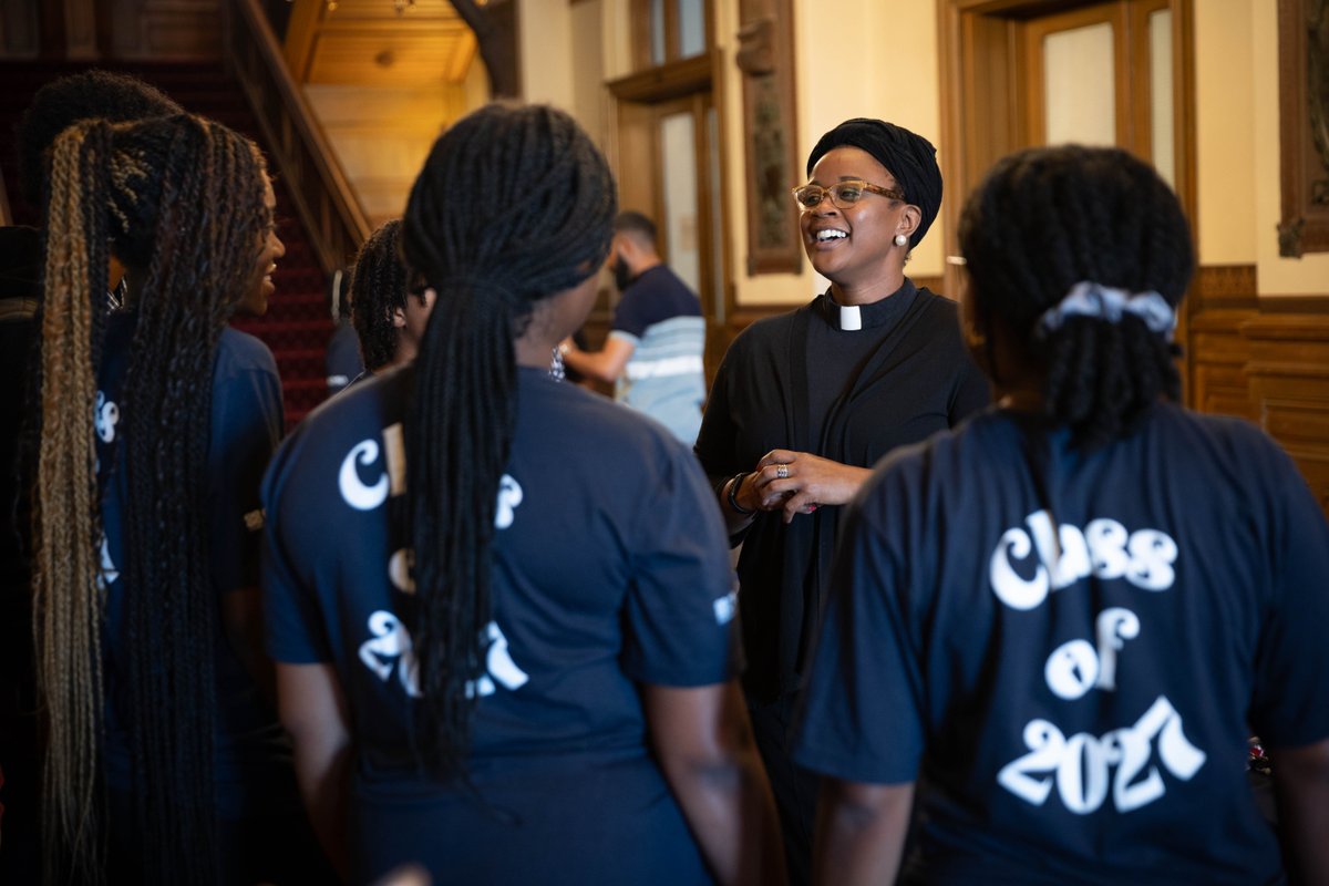 Georgetown's tweet photo. We’ve been busy this summer. We welcomed students for pre-orientation programs, broke ground on new construction projects, gardened and spruced up our grounds, and found ways to stay cool.

But mostly, we got ready for you. #GeorgetownBound
https://t.co/uYuDWBLxgy https://t.co/8PXc54ayQy