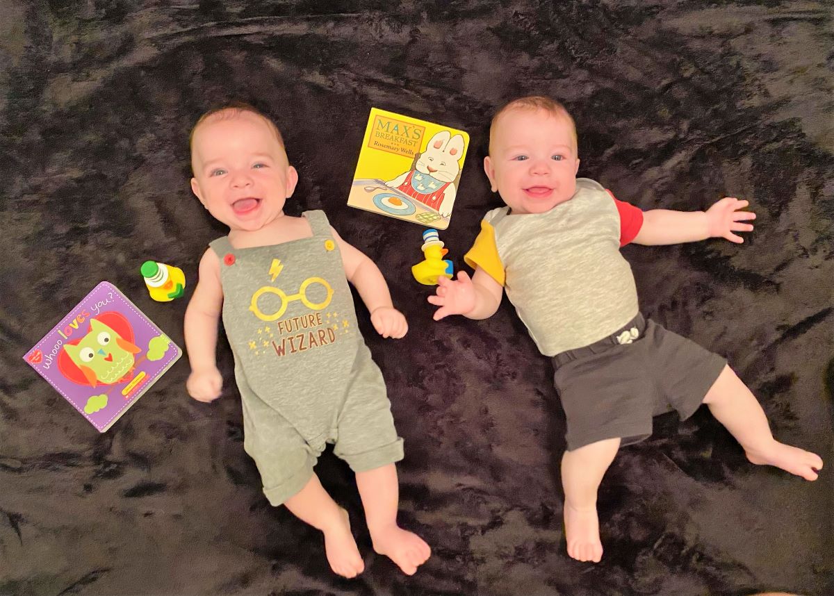 Here are two of our youngest finishers of the #BCLSsummerreading program, Reid and Dawson! We look forward to when you two finish the #1000BooksBeforeKindergarten program, right Mom? 😁