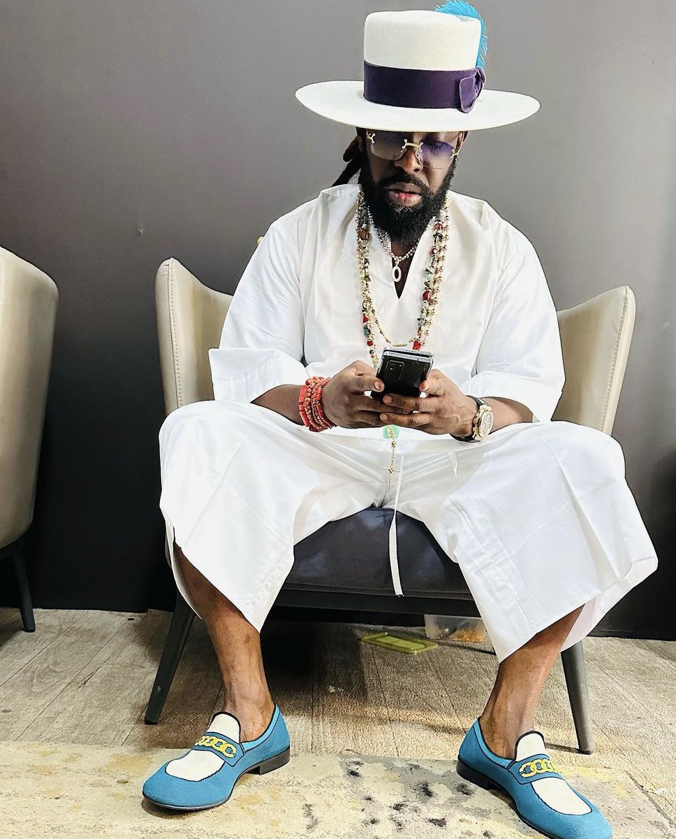 timayatimaya's tweet photo. U can't win in fear. ✂️ https://t.co/wxDCTx7c3g