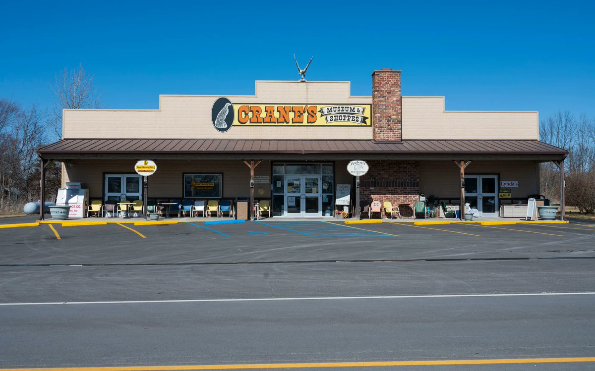 Scott Stinson (@retailbroker) on Twitter photo This #missouri space next to the 130 year old <a href="/CranesStore/">David Crane</a> is a slam dunk for the right user. Just off Highway 70. Perfect opportunity for a concept that will compliment its neighbor. #https://central-realty.com/real-properties/?propertyId=10665-old-us-40-williamsburg-lease This #missouri space next to the 130 year old <a href="/CranesStore/">David Crane</a> is a slam dunk for the right user. Just off Highway 70. Perfect opportunity for a concept that will compliment its neighbor. #https://central-realty.com/real-properties/?propertyId=10665-old-us-40-williamsburg-lease