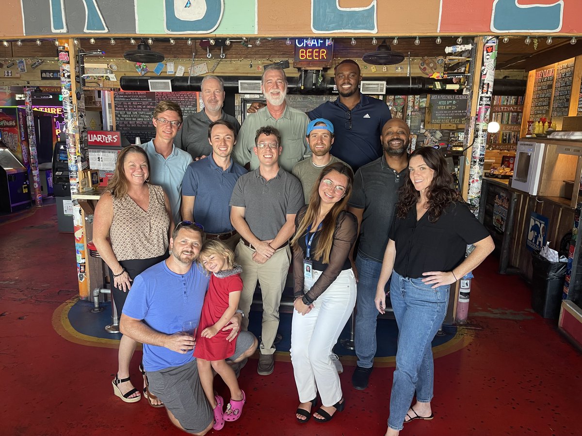 PasseroAssoc's tweet image. Celebrating Passero Florida office vibes at Sarbez and bidding farewell to Bruce Watt, our talented architecture intern from University of Florida. We wish you well, Bruce! Go Gators!  

#ArchitectureIntern #GoGators