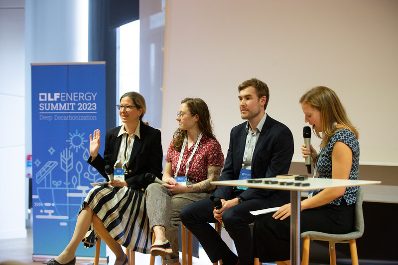 #LFEnergySummit Recap &amp; Video: Advancing Clean #Energy: The Role of Technical Research w/ Hallie Cramer &amp; Ana Radovanovic, <a href="/Google/">Google</a>; <a href="/IegorRiepin/">Iegor Riepin</a>, <a href="/TUBerlin/">TU Berlin</a>; Gailin Pease, <a href="/TrySingularity/">Singularity Energy</a>: hubs.la/Q01-6MNg0 #lfenergy #utilities #decarbonization #energytransition #climatetech