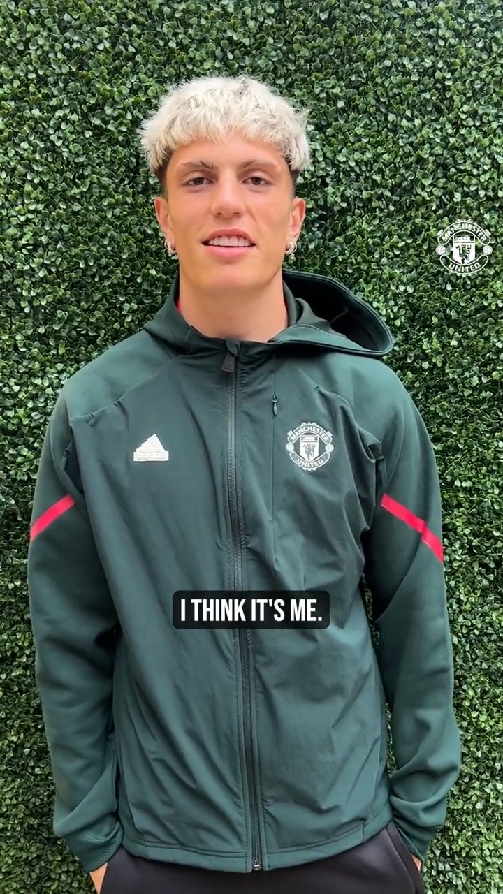 Man utd coat sale