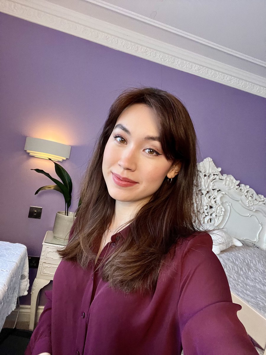 Hey gang! ❤️Just wanted to let you know I’m starting a weekly newsletter💌If you want me to send you updates, tips, exclusive  content and my thoughts each week, sign up using the link below!🥰Either way, hope you’re having a great week☺️izzysealey.com/joinus