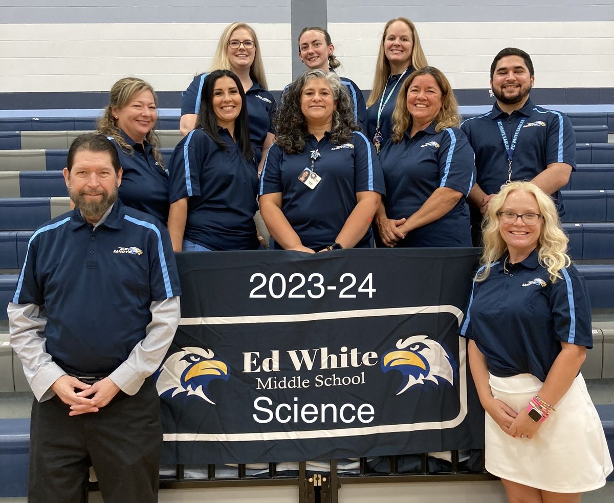 BarbaraZuniga07's tweet photo. The start of a new school year with the best teachers!! ⁦@edwhiteneisd⁩ ⁦@EdWhiteScience⁩ ⁦@NEISD_Science⁩ ⁦ https://t.co/x6S4VIqalg